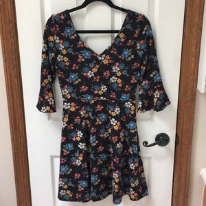 Bell sleeve floral dress.